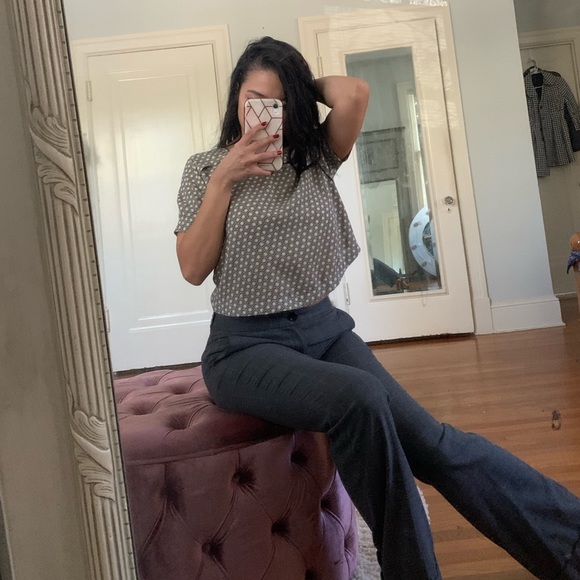 Cute work top - Picture 5 of 5